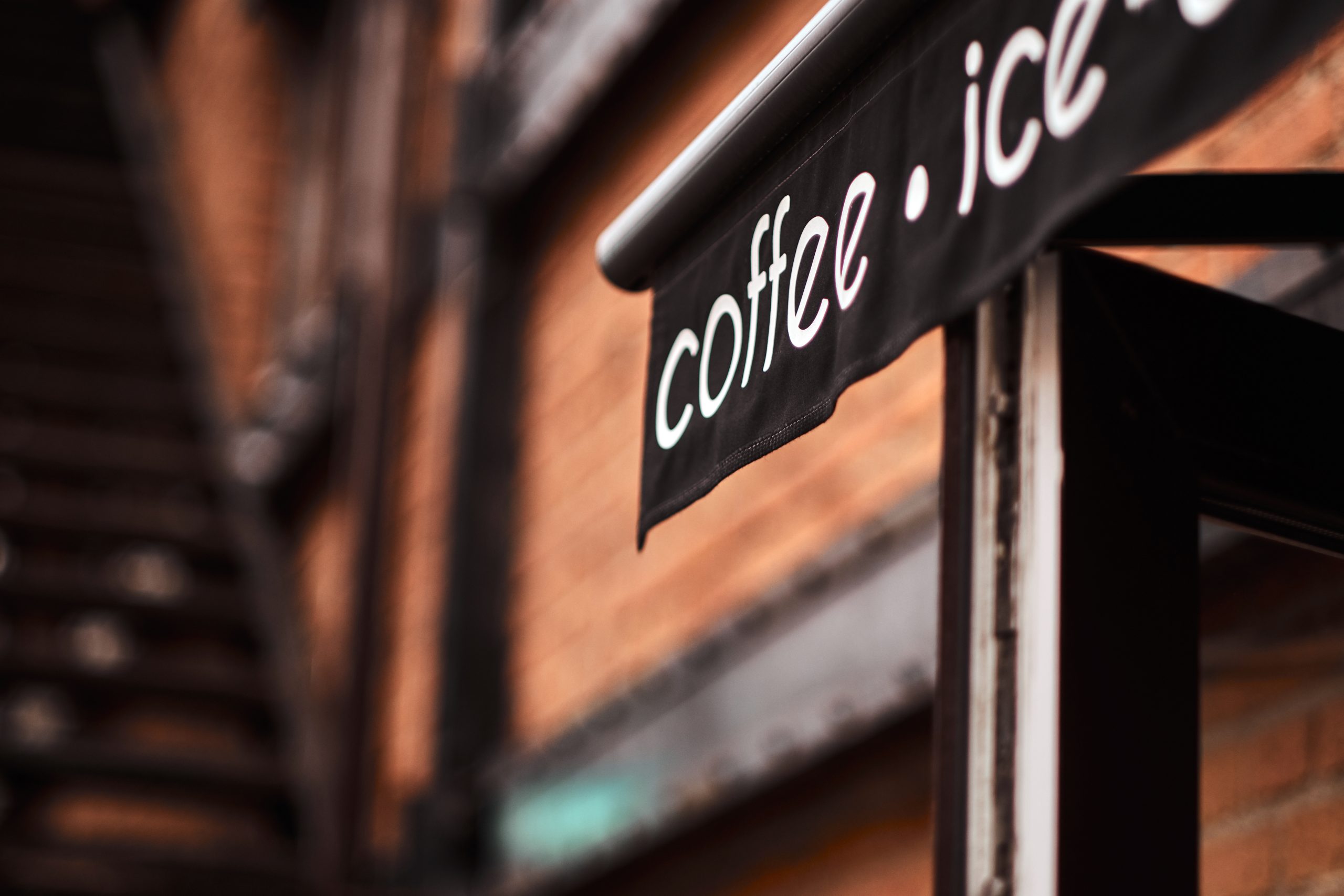 En este momento estás viendo Los toldos como elemento publicitario