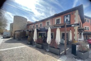 Lee más sobre el artículo Los toldos te ayudan a rentabilizar la terraza de tu negocio