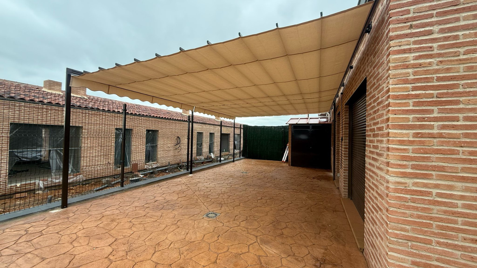 Toltec PÉRGOLA PARED PORTERÍA4