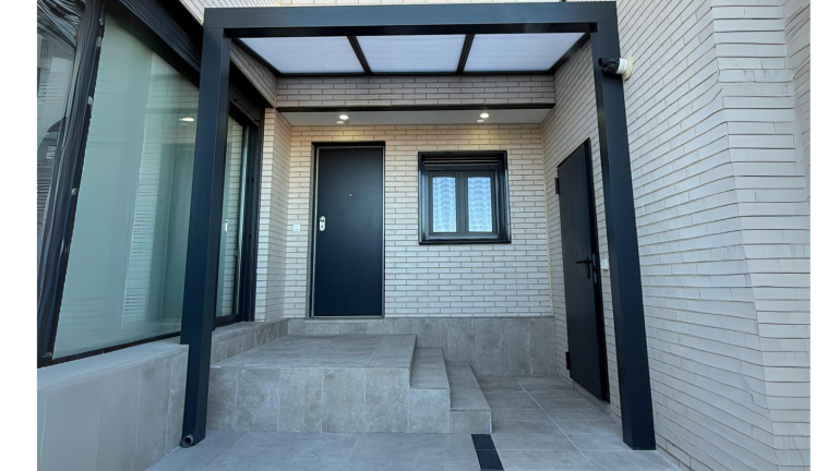 Toltec TECHO FIJO DE POLICARBONATO4