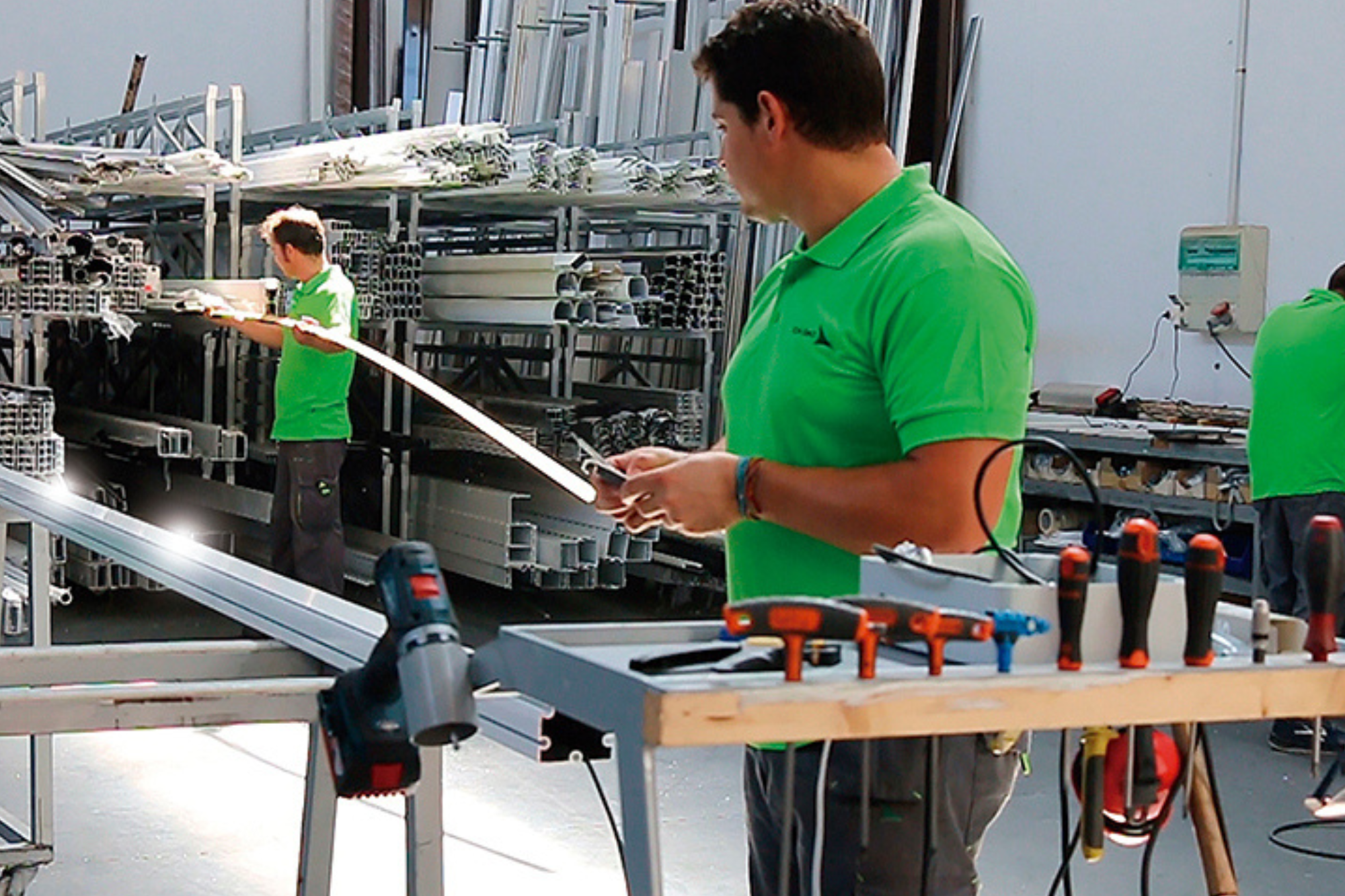 En este momento estás viendo Por qué elegir una empresa local para instalar tu toldo o pérgola